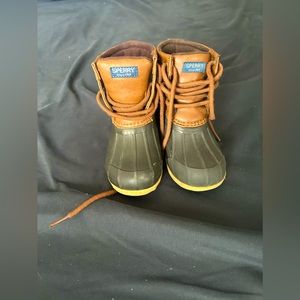 Toddler boys Sperry boots